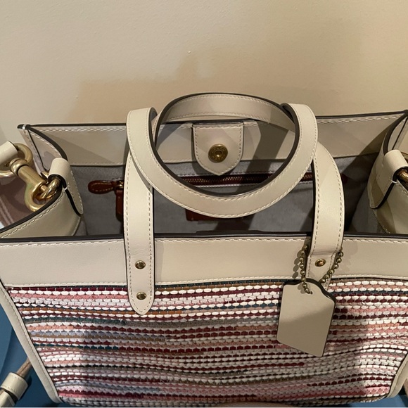 Coach Purse - Picture 7 of 10